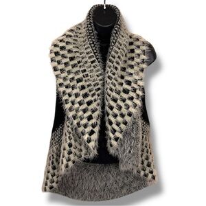Small Sioni Beige Black Fuzzy Shag Knit Shrug Sweater Sleeveless Checkered